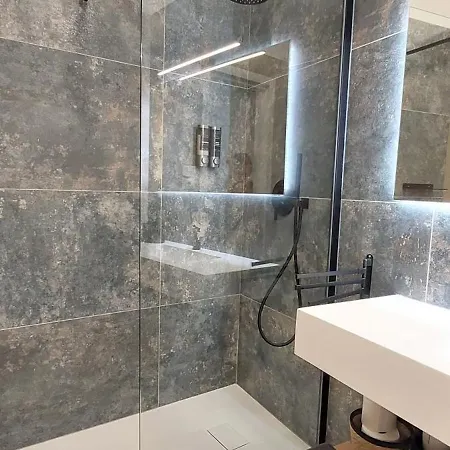 Solaria Konukevi